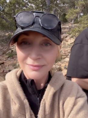 Семейные связи на Кипре: Кристина Орбакайте навестила Аллу Пугачёву