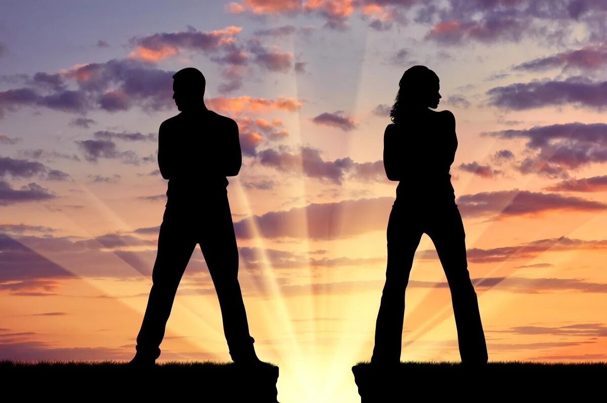 Как распознать признаки скрытого несчастья у близких