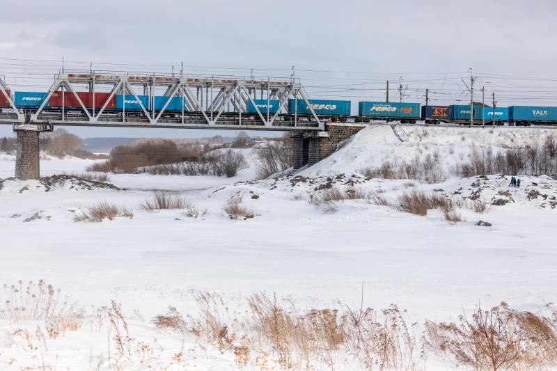 Железнодорожники формируют противоразмывные поезда для работы в период паводка в Кузбассе
