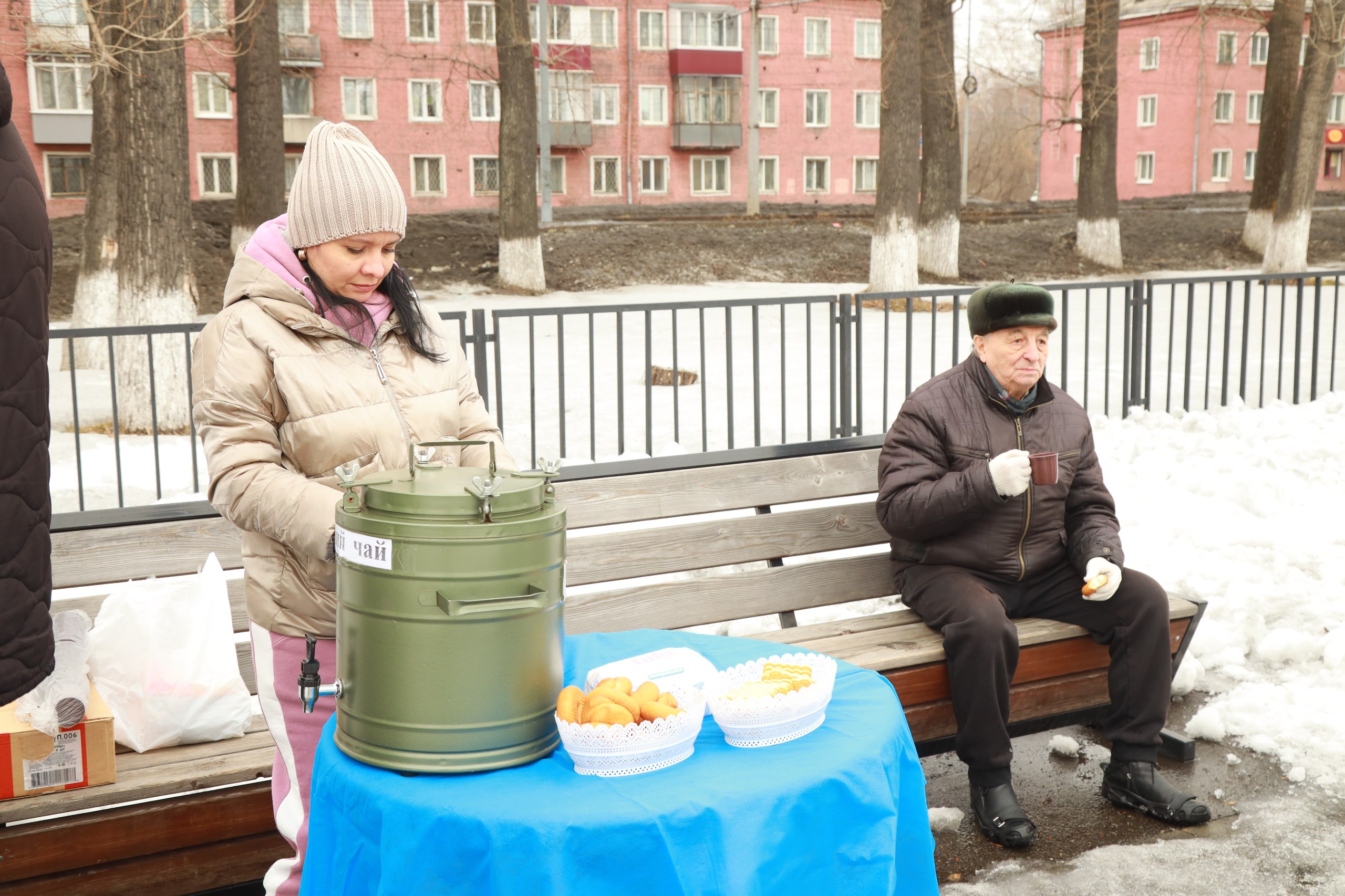 В Новокузнецке началась весенняя уборка территорий в рамках Всекузбасского субботника, объявленного Губернатором Кузбасса Ильей Середюком В Новокузнецке началась весенняя уборка территорий в рамках Всекузбасского субботника, объявленного Губернатором Кузбасса Ильей Середюком
