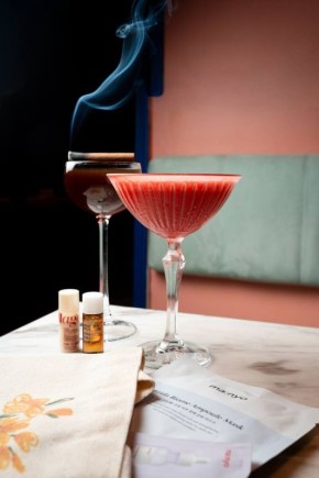 ����� ��� ������: �������� ��������� � Ma:nyo ��������� ���������� ���� ���������