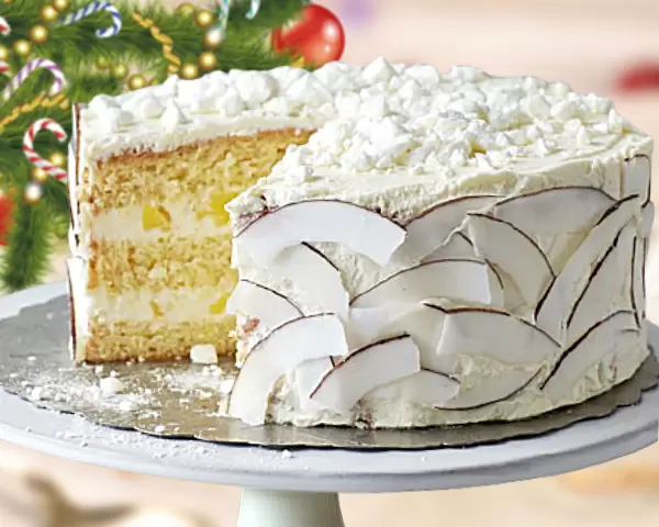 Легкий манговый торт для Нового года: просто, вкусно и оригинально