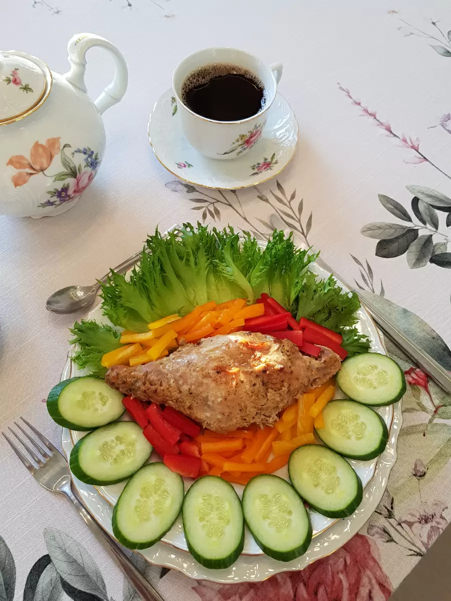 Нежный кролик в сметанном соусе: как удивить гостей простым рецептом