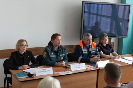 Безопасное лето начинается весной: в Новокузнецке продолжается проект «Школа управления СНТ»