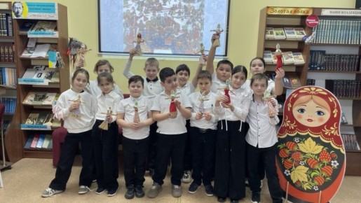 Масленица в библиотеке: Увлекательные мастер-классы для второклассников