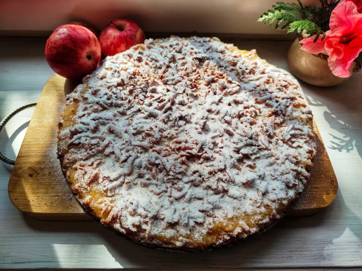 Уютный осенний рецепт: как приготовить ароматный яблочный пирог