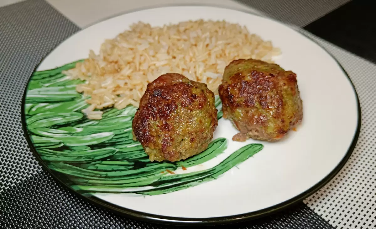 Котлеты с брокколи: уникальный способ добавить овощи в рацион