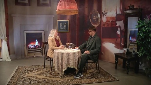 В канун 9-ого мая в новом выпуске «Квартиры №50 говорим о музыке, которая объединяет поколения, о любви к своей стране и о том, как в Сибири вырос один из главных джазовых центров страны
