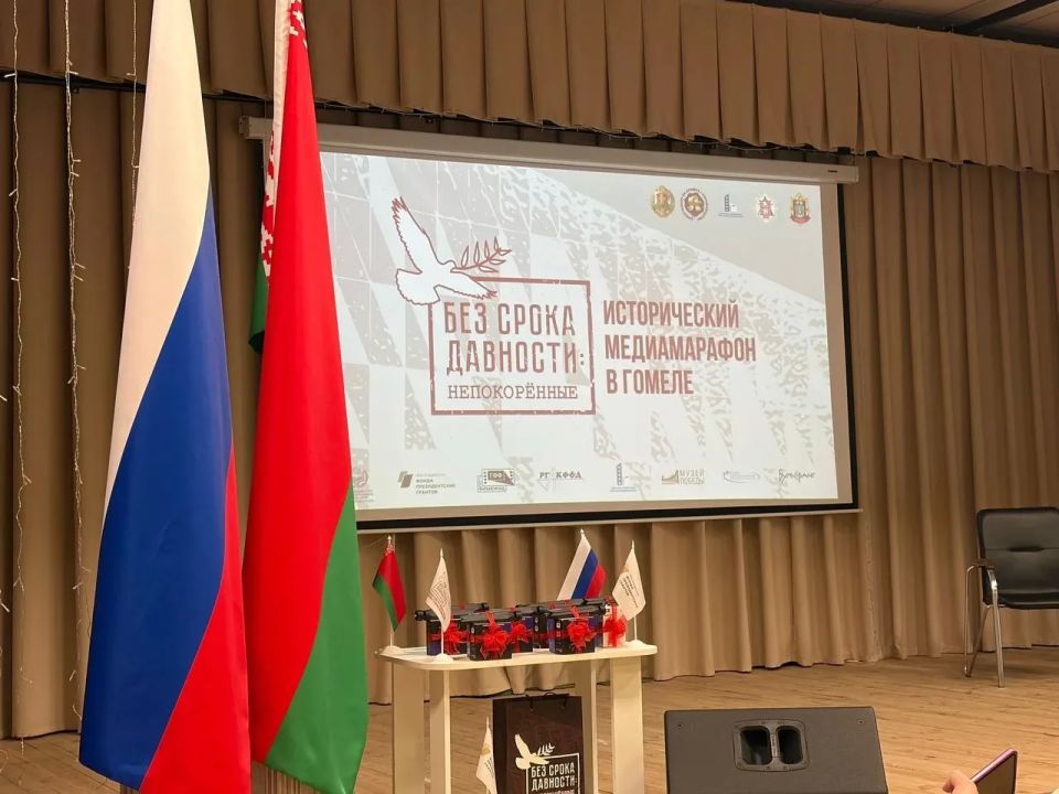 Юнкоры «ОсНовы» поделились опытом с белорусскими школьниками в Гомеле Юнкоры «ОсНовы» поделились опытом с белорусскими школьниками в Гомеле