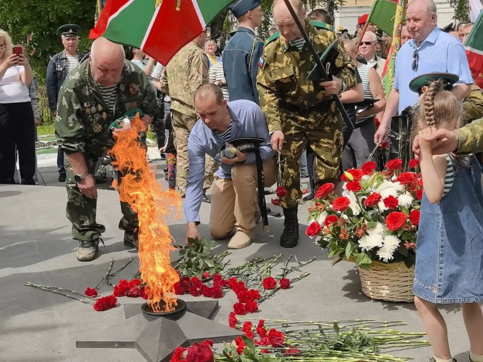 Быть пограничником — дело чести, мужества и огромной ответственности Быть пограничником — дело чести, мужества и огромной ответственности