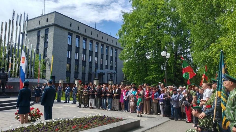 Быть пограничником — дело чести, мужества и огромной ответственности Быть пограничником — дело чести, мужества и огромной ответственности