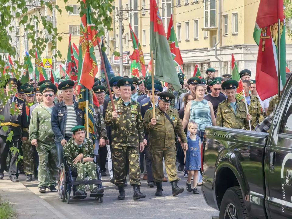Быть пограничником — дело чести, мужества и огромной ответственности Быть пограничником — дело чести, мужества и огромной ответственности