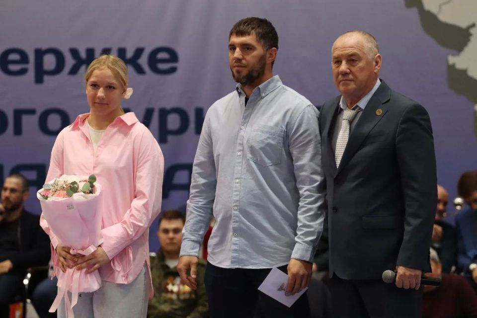 Новокузнечане стали вторыми в финале «Лиги борьбы Кузбасса» Новокузнечане стали вторыми в финале «Лиги борьбы Кузбасса»