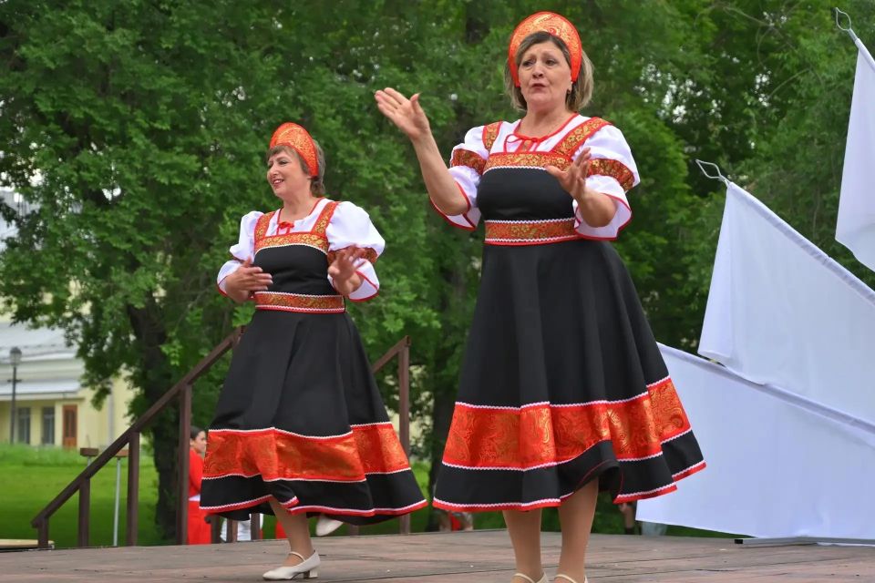 День России с размахом отметили в Парке культуры и отдыха им. Ю.А. Гагарина! День России с размахом отметили в Парке культуры и отдыха им. Ю.А. Гагарина!