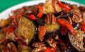 Салат из баклажанов с йогуртовым соусом: освежающий и полезный