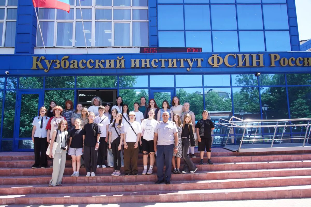 Пресс-тур по вузам Новокузнецка: 4 университета за 1 день Пресс-тур по вузам Новокузнецка: 4 университета за 1 день