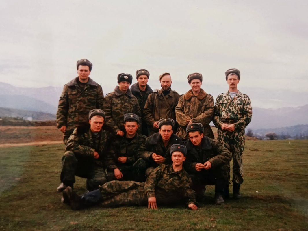 С Днём ВДВ, Новокузнецк!. Делюсь с вами фотографиями из личного архива — моменты моей армейской службы С Днём ВДВ, Новокузнецк!. Делюсь с вами фотографиями из личного архива — моменты моей армейской службы