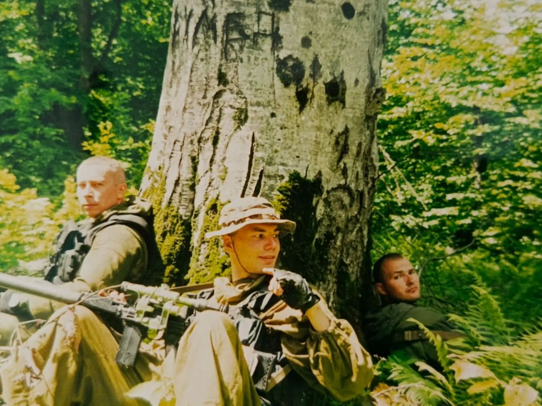 С Днём ВДВ, Новокузнецк!. Делюсь с вами фотографиями из личного архива — моменты моей армейской службы С Днём ВДВ, Новокузнецк!. Делюсь с вами фотографиями из личного архива — моменты моей армейской службы