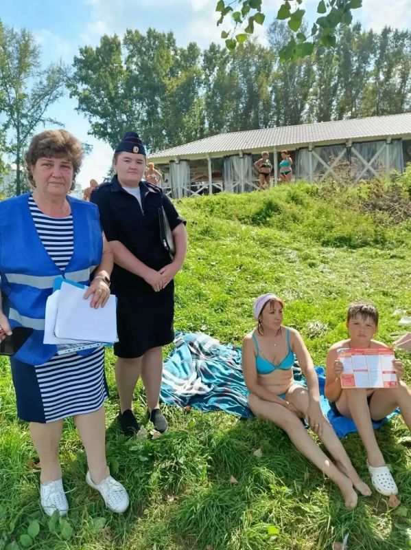 Лето уходит, контроль остаётся: рейды на водоёмы города проходят ежедневно Лето уходит, контроль остаётся: рейды на водоёмы города проходят ежедневно
