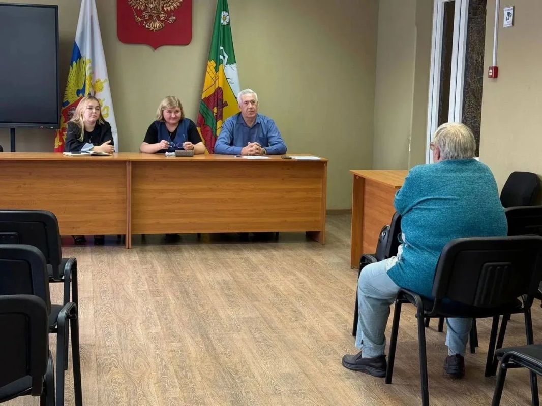 Ольга Ромашкина провела совместный с администрацией Куйбышевского района прием граждан Ольга Ромашкина провела совместный с администрацией Куйбышевского района прием граждан