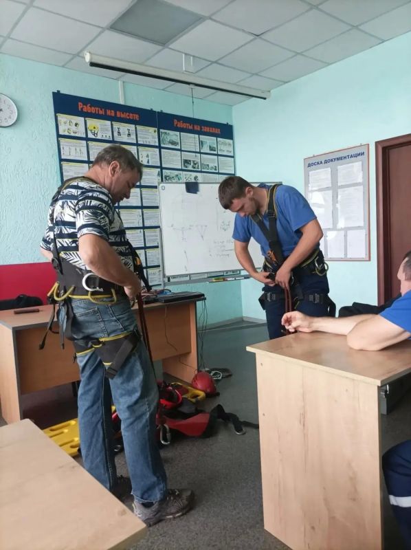 Когда учения идут параллельно с реальными спасениями Когда учения идут параллельно с реальными спасениями