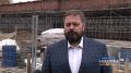 На Бульваре Героев в Новокузнецке продолжается реставрация мемориальной стены «Тыл – фронту»