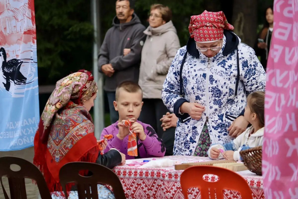 Яркий финал городского фестиваля "Кузнецкая осень" Яркий финал городского фестиваля "Кузнецкая осень"