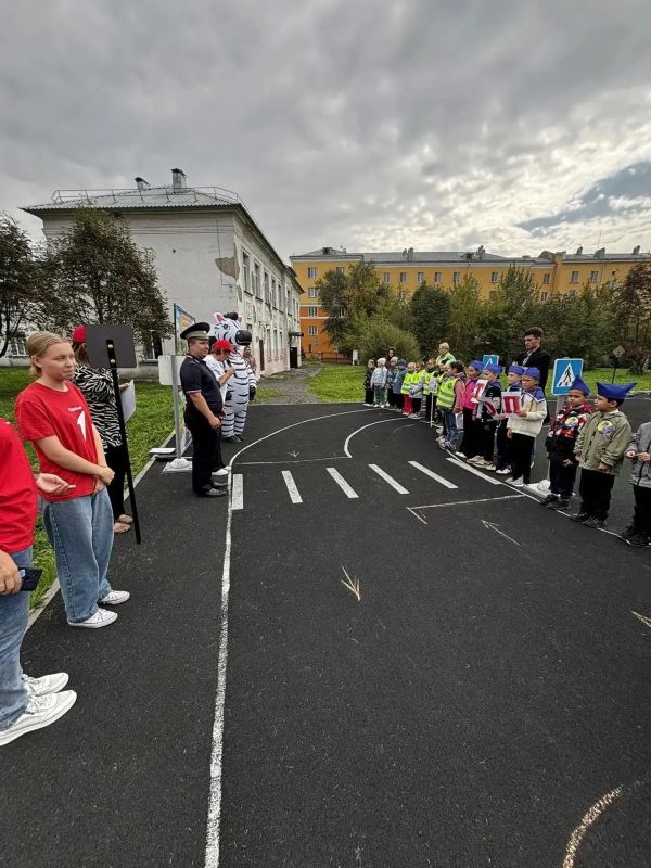 В Доме детского творчества № 1 прошёл городской конкурс «Мой любимый самокат» В Доме детского творчества № 1 прошёл городской конкурс «Мой любимый самокат»