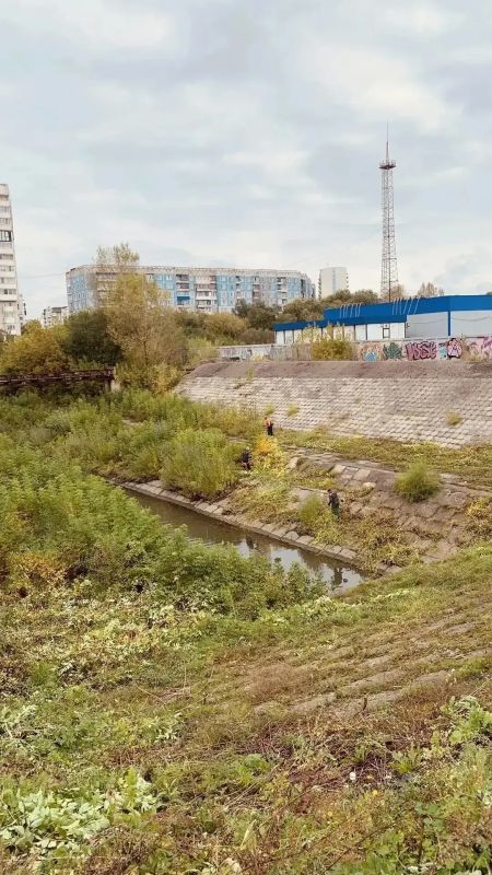 В Новокузнецке продолжаются плановые работы на гидротехнических сооружениях В Новокузнецке продолжаются плановые работы на гидротехнических сооружениях