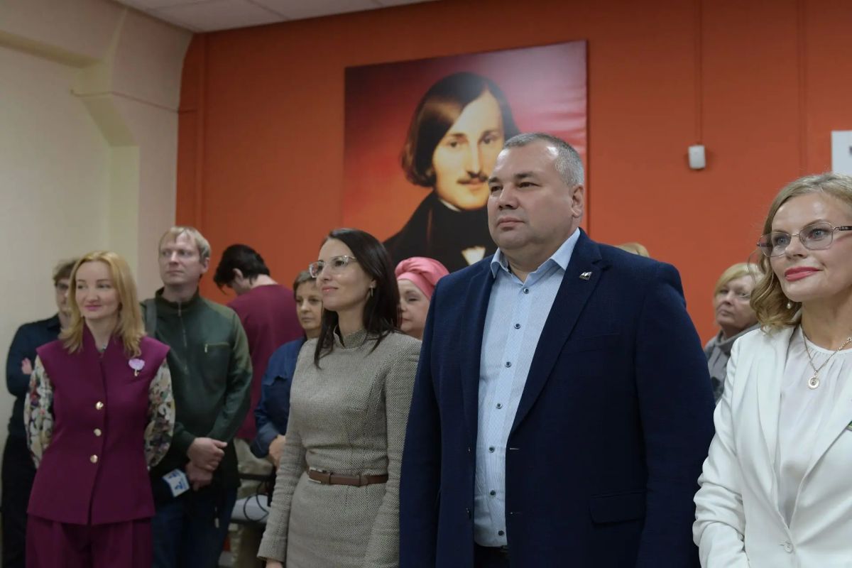 Новая глава «Гоголевки»: в библиотеке открылся Центр культурных инициатив Новая глава «Гоголевки»: в библиотеке открылся Центр культурных инициатив