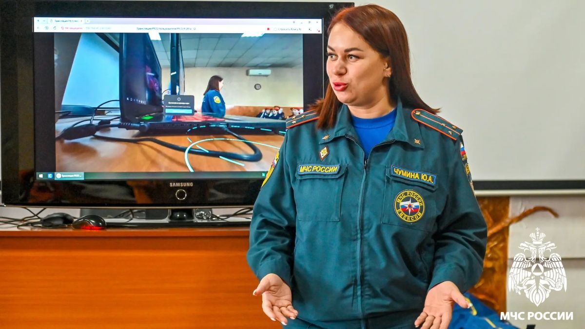 В Новокузнецке кадеты освоили навыки первой помощи с использованием VR-технологий В Новокузнецке кадеты освоили навыки первой помощи с использованием VR-технологий