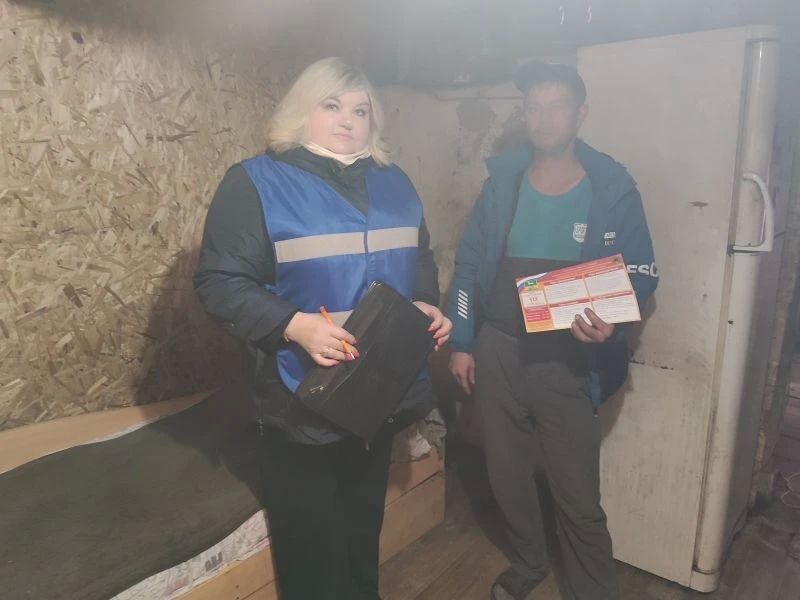 Тепло должно быть безопасным: в Новокузнецке усилили пожарные рейды в частном секторе Тепло должно быть безопасным: в Новокузнецке усилили пожарные рейды в частном секторе