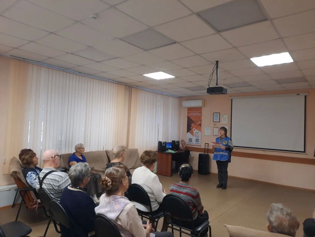 Безопасность — дело общее: в Новокузнецке продолжаются плановые занятия для неработающего населения Безопасность — дело общее: в Новокузнецке продолжаются плановые занятия для неработающего населения